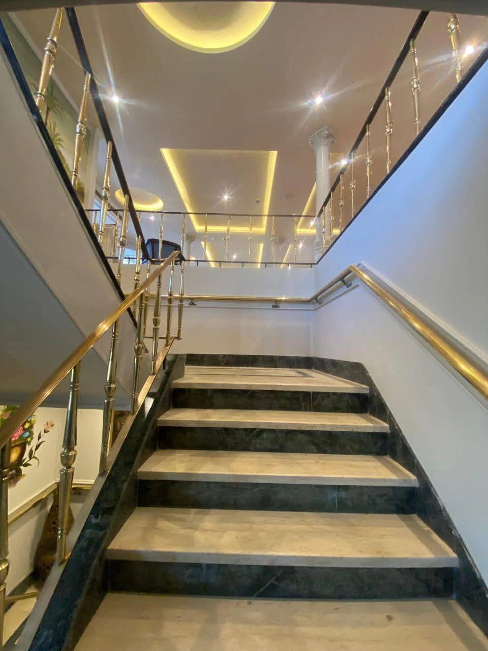 Lobby of the Queen Of Sheba Nile cruise